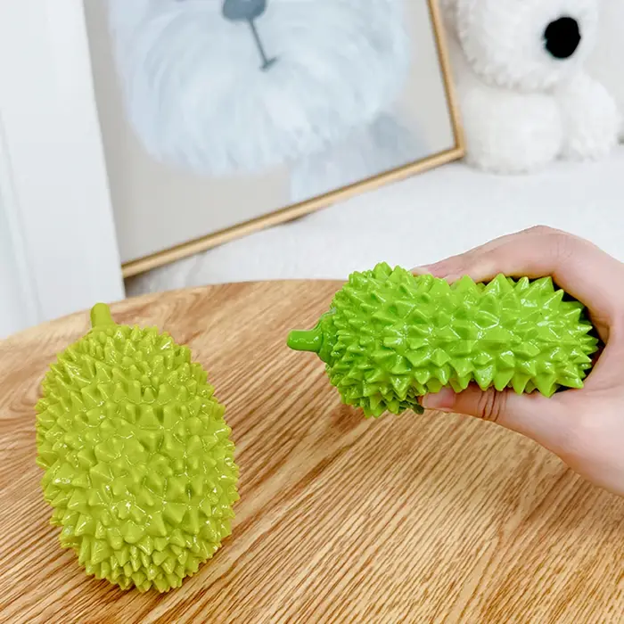 Jouet pour chien en forme de durian