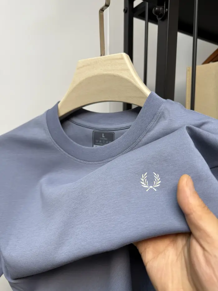 T-shirt à col rond brodé pour hommes, tendance et exquis, à la mode, classique, confortable et respi