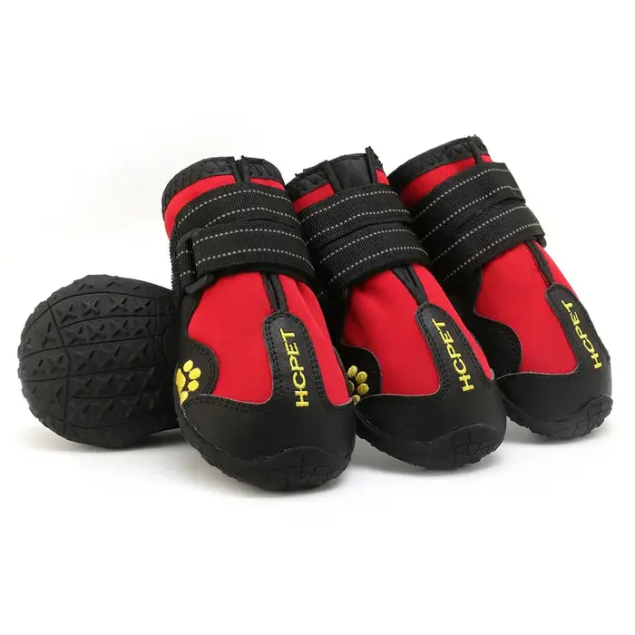 Bottes imperméables pour chiens taille moyenne et grande résistantes à l'eau et respirantes pour entraînement en plein air et randonnée 4 pièces pour chiens occasions spéciales