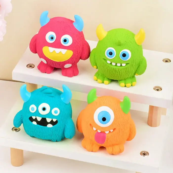 Jouet interactif pour chien Monstre Cyclope couineur
