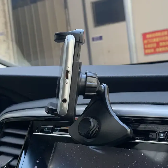 Support universel de téléphone portable pour voiture, gadget rotatif à 360 degrés pour iPhone 8 Poly