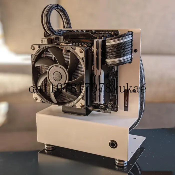 Châssis ITX, Châssis ouvert, Mini-châssis CODRA, Hôte portable, Chambre avec vue sur la mer, au desi