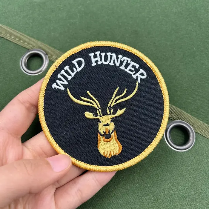 Patch brodé Wild Hunter Cerf et Sanglier, Patchs tactiques militaires de moral avec fixation auto-ag