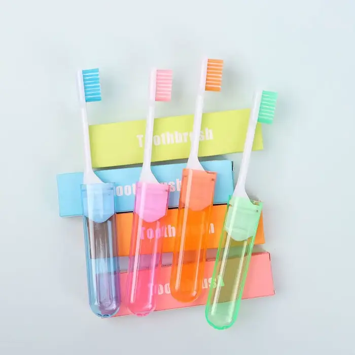 Brosse à dents pliante en plastique souple, brosse à dents d'extérieur, livres oraux utiles, voyage 
