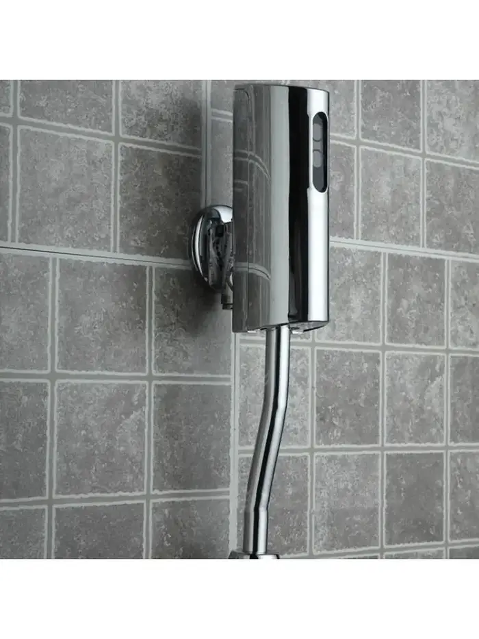 Capteurs salle bains 652F, urinoir sans contact, vannes chasse d'eau, toilettes murales