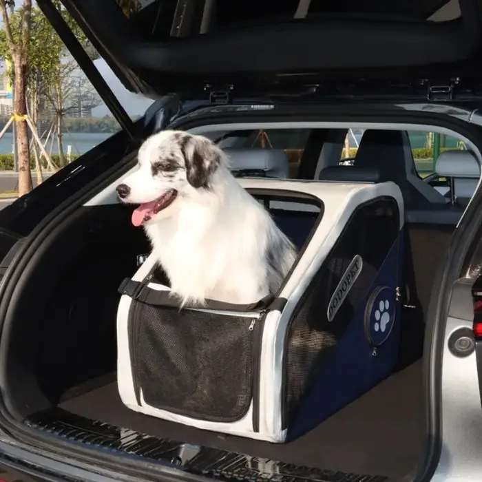 Cage de voiture pour chien