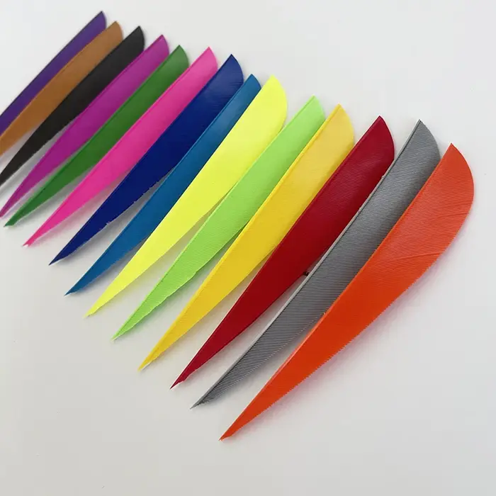 100 pièces 4 pouces dinde tir à l'arc plume Fletching flèche Fletches chasse ailes droite/gauche bri