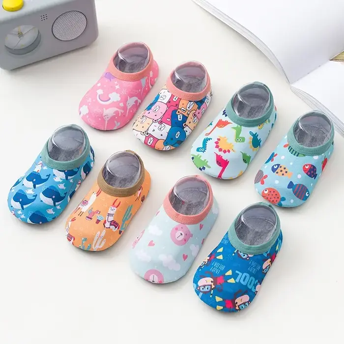 Enfants natation Surf sport baskets quatre saisons anti-dérapant Aqua natation chaussettes de sol bé