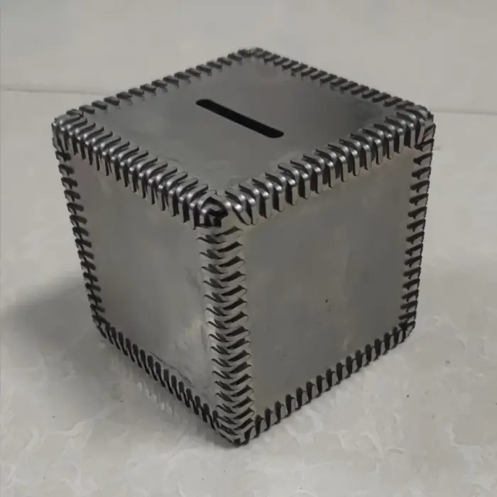 Tirelire Mental carrée