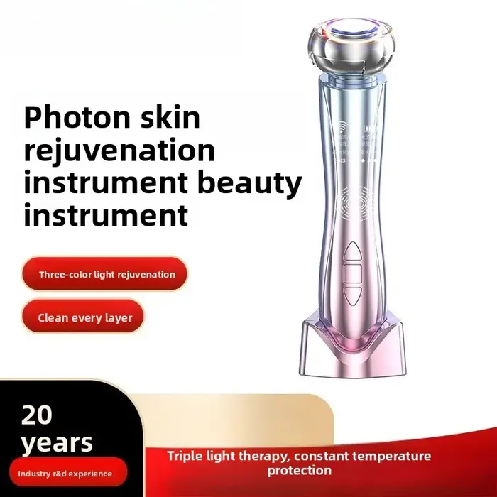 Appareil de beauté pour l'introduction d'essences