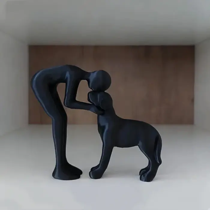 Statue en résine abstraite homme et chien, sculpture minimaliste homme étreignant chien pour décorat