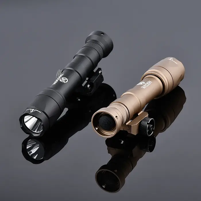 WADSN Airsoft Surefir M600C M600 M300 Lampe tactique de reconnaissance AR15 pour fusil