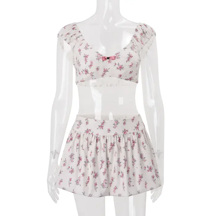 Vêtements européens et américains, nouvelle mode printemps 2026, ensemble haut court floral et jupe 