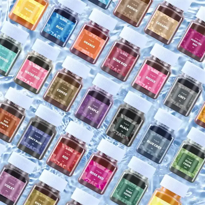 Pigment multifonctionnel pour la remise à neuf de vieux vêtements