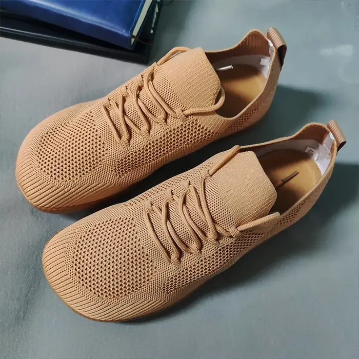 Chaussures de sport confortables et respirantes en maille pour hommes et femmes, version large, pour