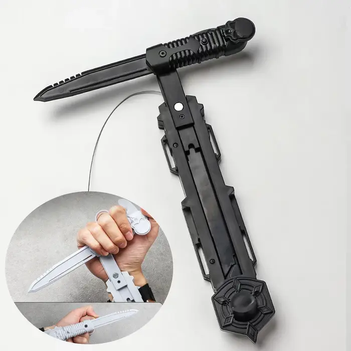 Épée de l'Assassin, lame rétractable et rotative