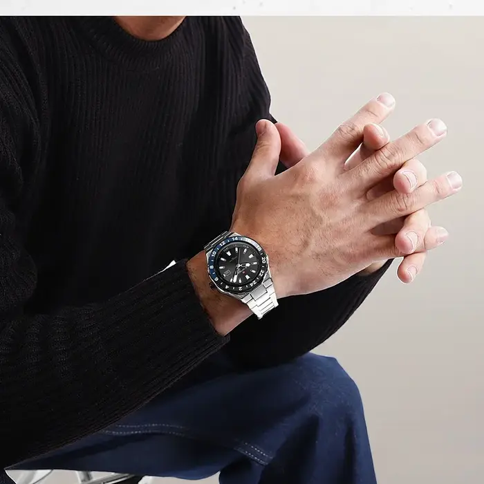 Montre sport luxe NAVIFORCE homme quartz - Cadran lumineux calendrier acier inox waterproof relogio masculino