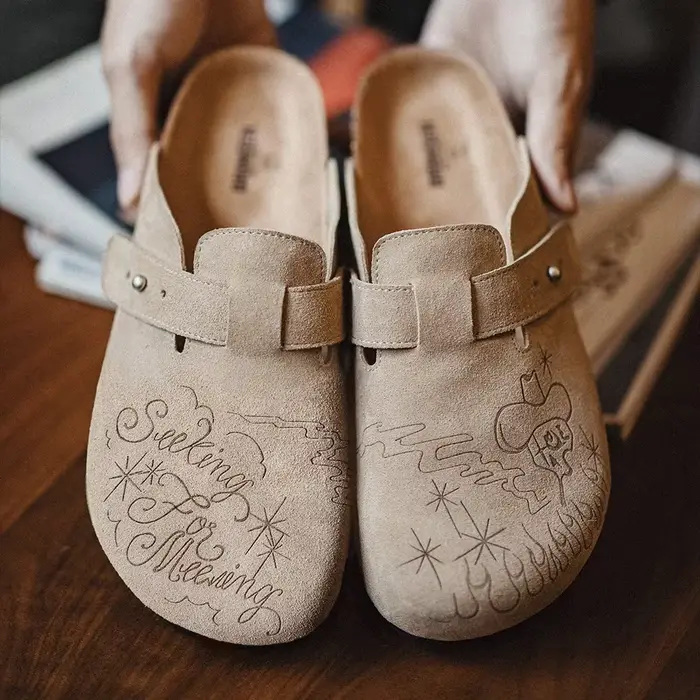 Maden Illustration Mules chaussures demi glisser fond épais vêtements chauds sandales à fond plat pa