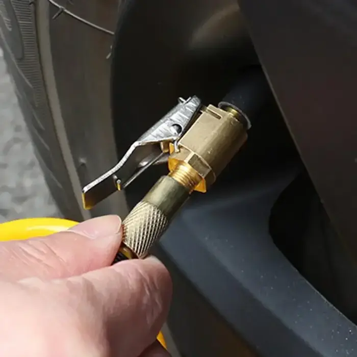 Buse de pompe à pneus pour voiture connecteur rapide brass adaptable à différentes valves pour gonflage rapide occasions d'urgence réparation pneus voiture camping randonnée