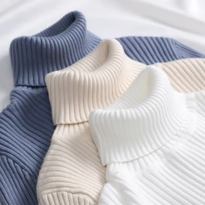 Pulls en cachemire doux tricotés à col roulé pour femme – Collection Automne Hiver 2026