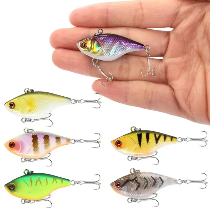 1 pièces dur VIB leurres appâts de pêche triples crochets coulant manivelle Wobber matériel de pêche