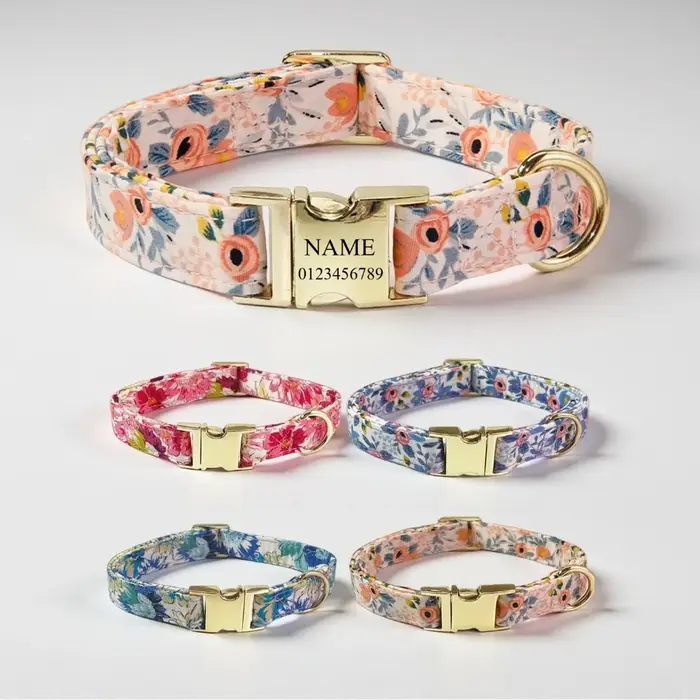 Collier personnalisable en coton avec motif floral et boucle dorée pour chiens et chats de toutes tailles et saisons