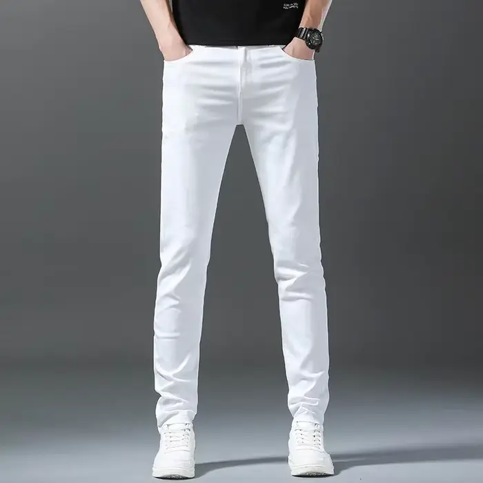 Vêtements de Marque Printemps-Été 2026 – Jean Homme 98% Coton Blanc Coupe Slim Droite Tendance Busin