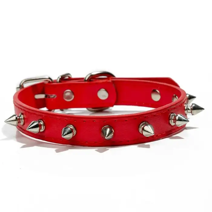 Produits pour animaux de compagnie collier en cuir pour chien chat coloré réglable colliers cloutés 