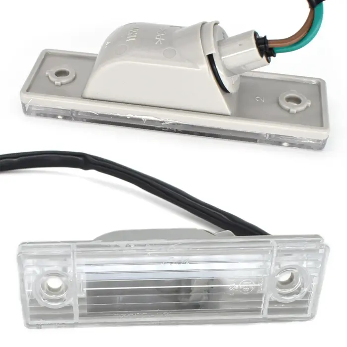 Lampe de plaque d'immatriculation arrière de voiture, avec interrupteur de déverrouillage du coffre,