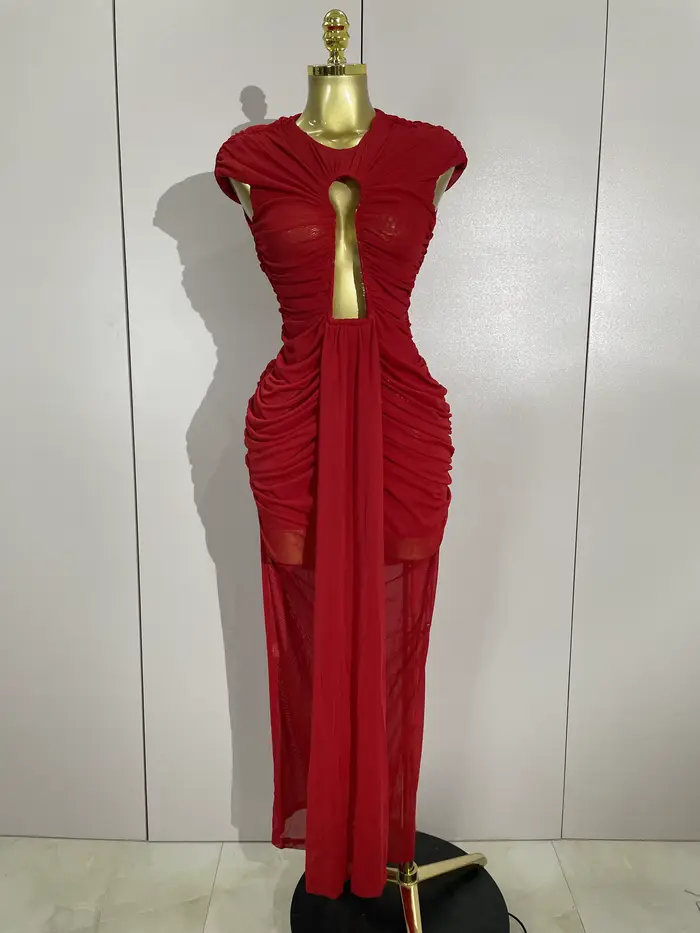 Femmes Sexy sans manches col rond évider maille moulante longue robe défilé de mode célébrer célébri