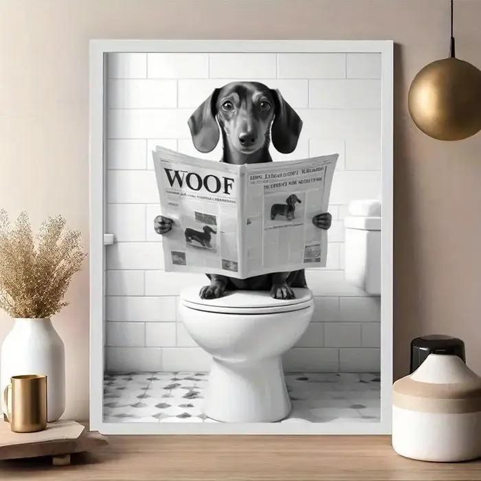Saucissonnette en peluche lisant le journal woof sur les toilettes cadeau amusant pour les passionnés de chiens choix parfait pour la décoration de salle de bains cadeau créatif occaions spéciales