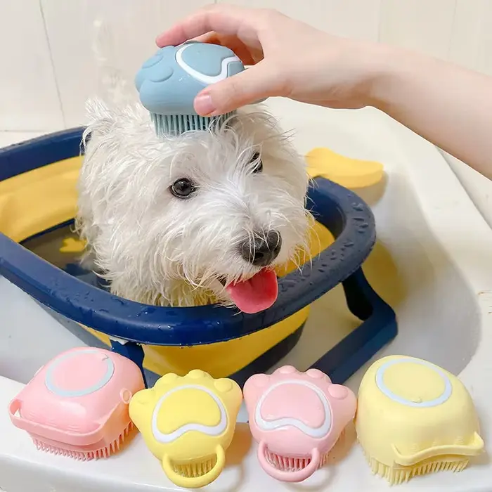 Brosse de bain en silicone pour animaux de compagnie