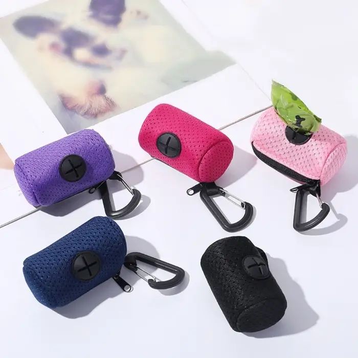 Distributeur de sacs à déjections canines suspendable, support pour sacs à crottes de chien, distributeur de sacs à déjections pour promenades, distributeurs de sacs poubelles, fournitures pour animau