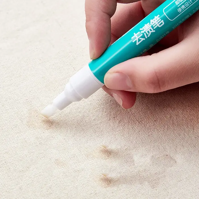 Stylo magique pour enlever les taches sur les vêtements