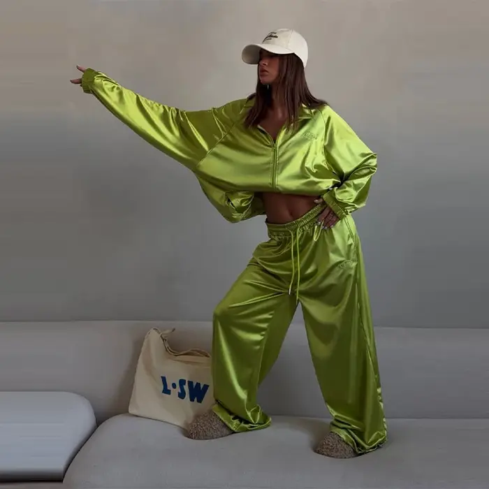 Ensemble décontracté deux pièces pour femmes, nouvelle tendance mode printemps-été 2026, veste sweat