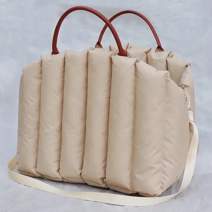 Sac à Main de Luxe Portable et Confortable pour Chien, Siège de Sécurité pour Voyage en Plein Air, P