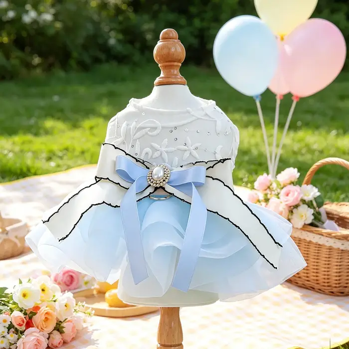 Robe tutu pour animaux de compagnie avec nœud en perles bleues et blanches, tenue d'été pour petits 