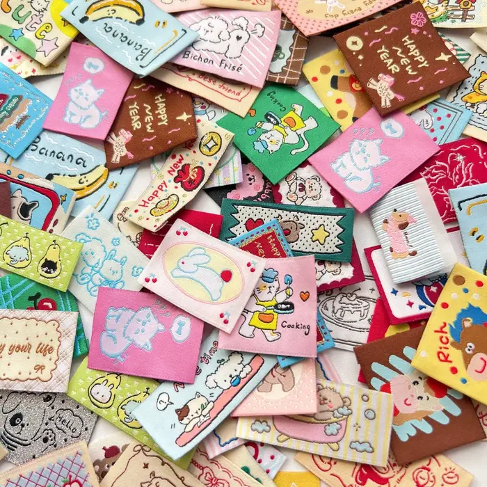 60 étiquettes tissées à la main, expédition aléatoire, étiquettes de vêtements, patchs brodés décora