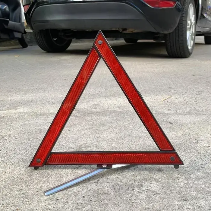 Trépied réfléchissant triangulaire pour voiture