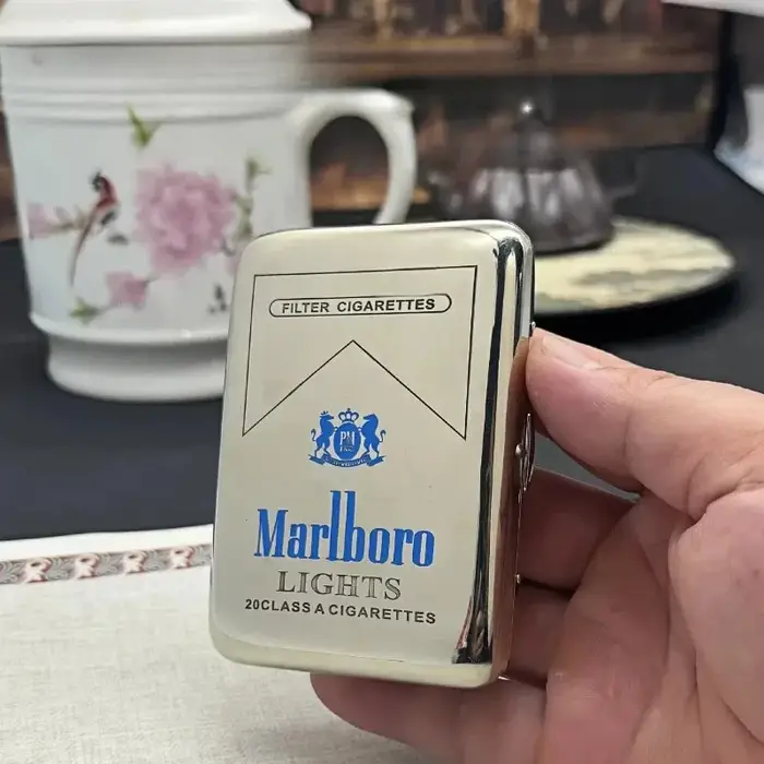 Marlboro nouvelle boîte à cigarettes en laiton/cuivre blanc