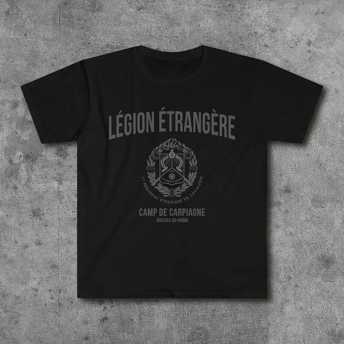 T-shirt avec emblème du régiment de cavalerie, devise de la Légion étrangère française. T-shirt d'ét