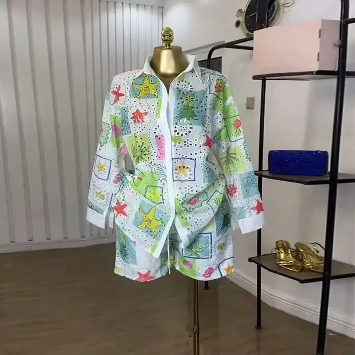 Vêtements pour femmes, nouvelle mode imprimée, col rabattu, manches longues, chemise et short, ensem