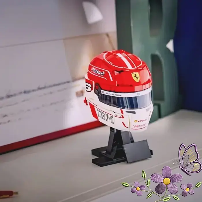 En stock 886 pièces Kit de briques de casque de F1 Charles Leclerc à collectionner, Ornement à assembler fait main, Cadeaux de fêtes, Décoration de bureau