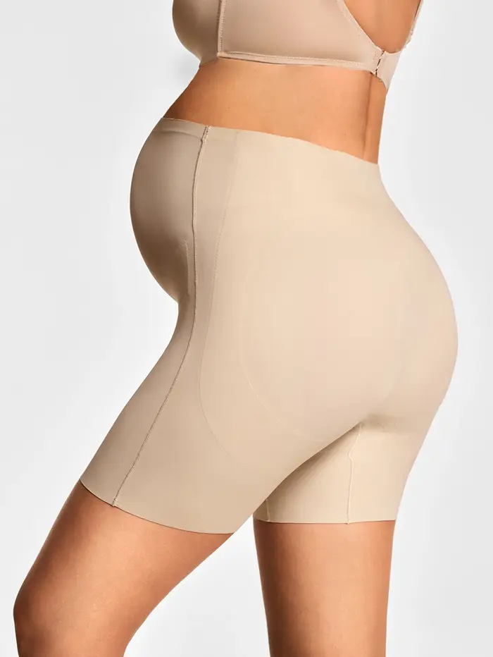 Les sous-vêtements taille haute pour femmes enceintes fournissent une chaleur