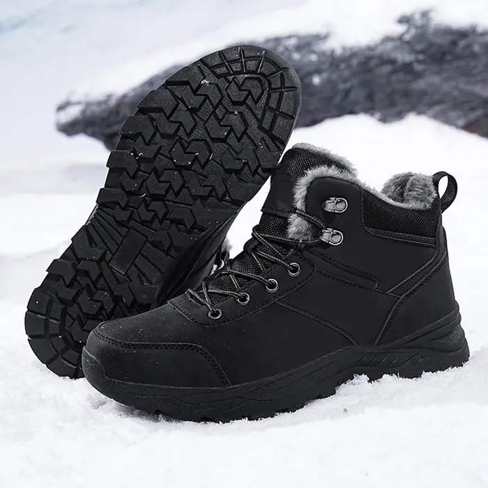 Bottes de neige pour hommes en peluche courte, bout rond, talons faibles, semelles en caoutchouc, bottes de randonnée hivernale pour homme