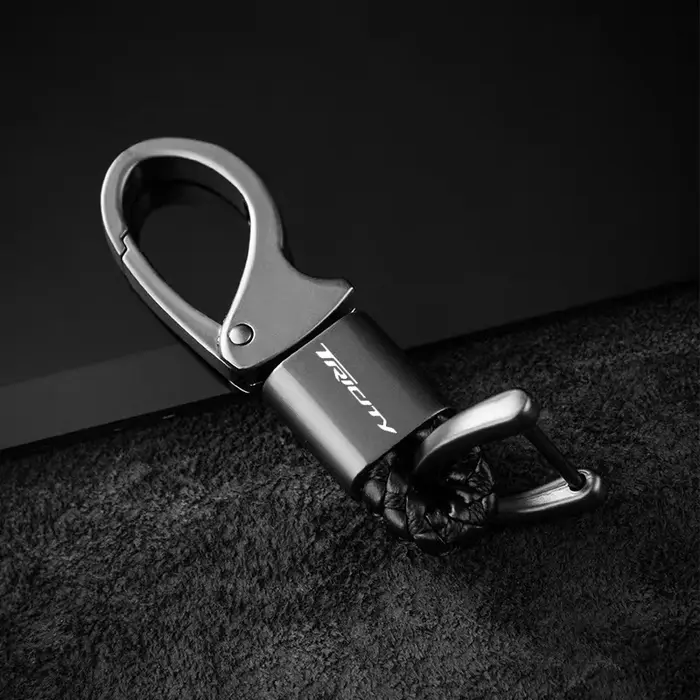 Porte-clés en ULtressée personnalisé logo Yamaha Tricity 300 125 155 2018 2019 2020 2021 2022 occasions spéciales