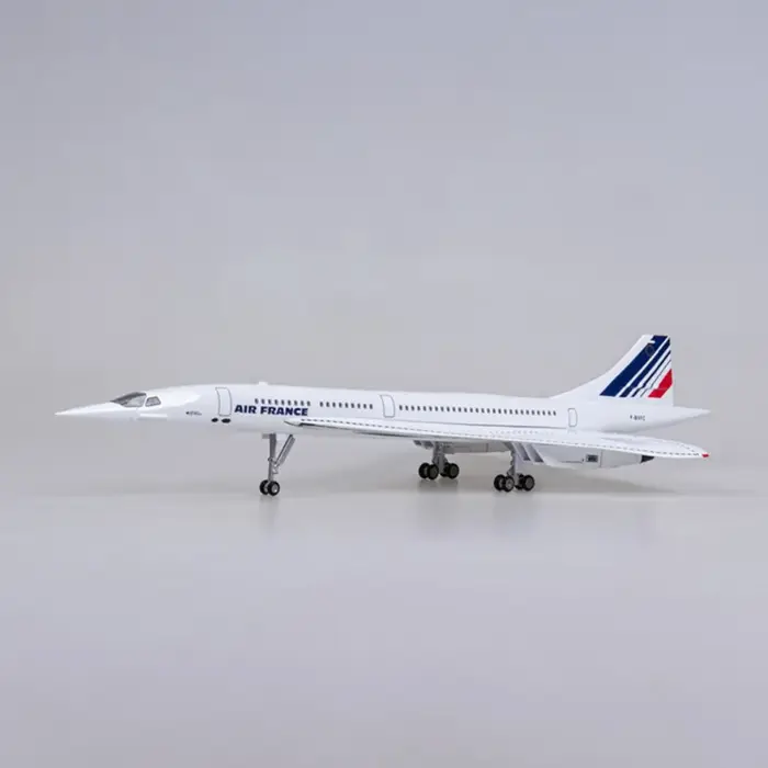 Maquette Concorde Air France en résine 1:125 avec lumière intérieure et train d'atterrissage pour collectionneurs et amoureux de l'aviation