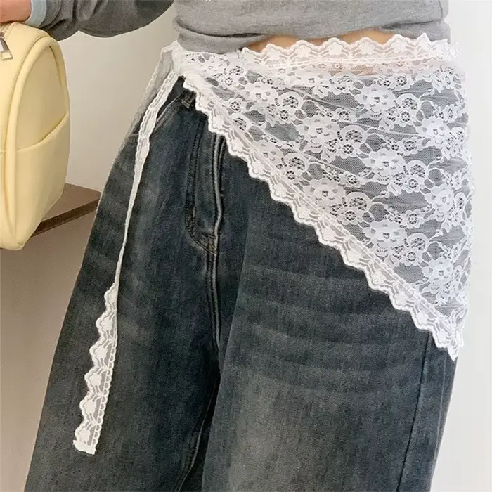 Jupe courte Triangle Dentelle Femmes Polyvalente pour Toutes les Saisons Occasions Spéciales Voyage