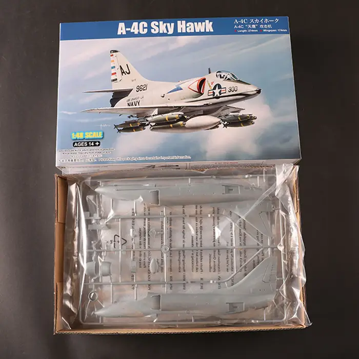 Hobby Boss 81789 1/48 avion d'attaque en plastique A-4C modèle d'avion Sky Hawk Kit non assemblé jou