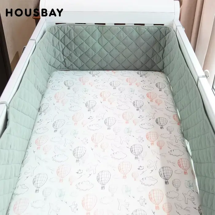 Pare-chocs dans le berceau crêpe Plaid une pièce berceau coussin bébé lit barre Protection Beige cot